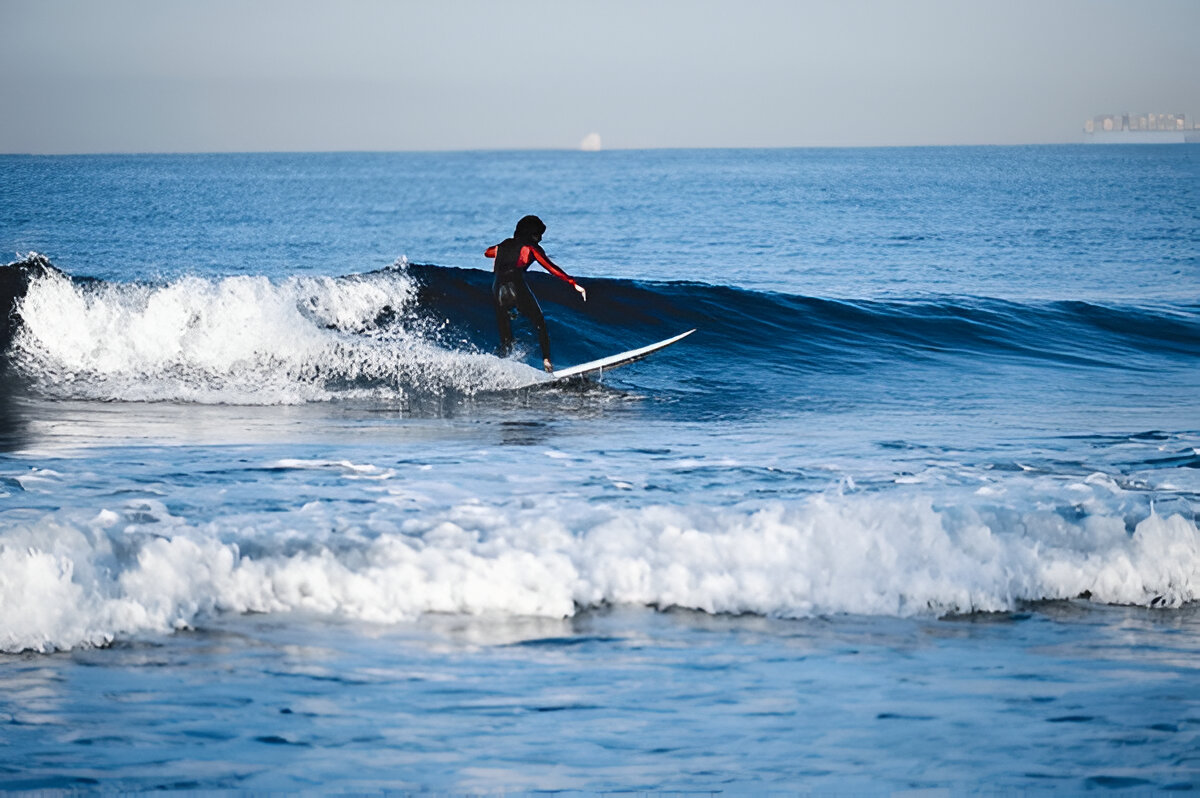 Surf instructor teaching in Agadir